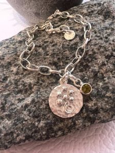 Pulsera medalla Flor